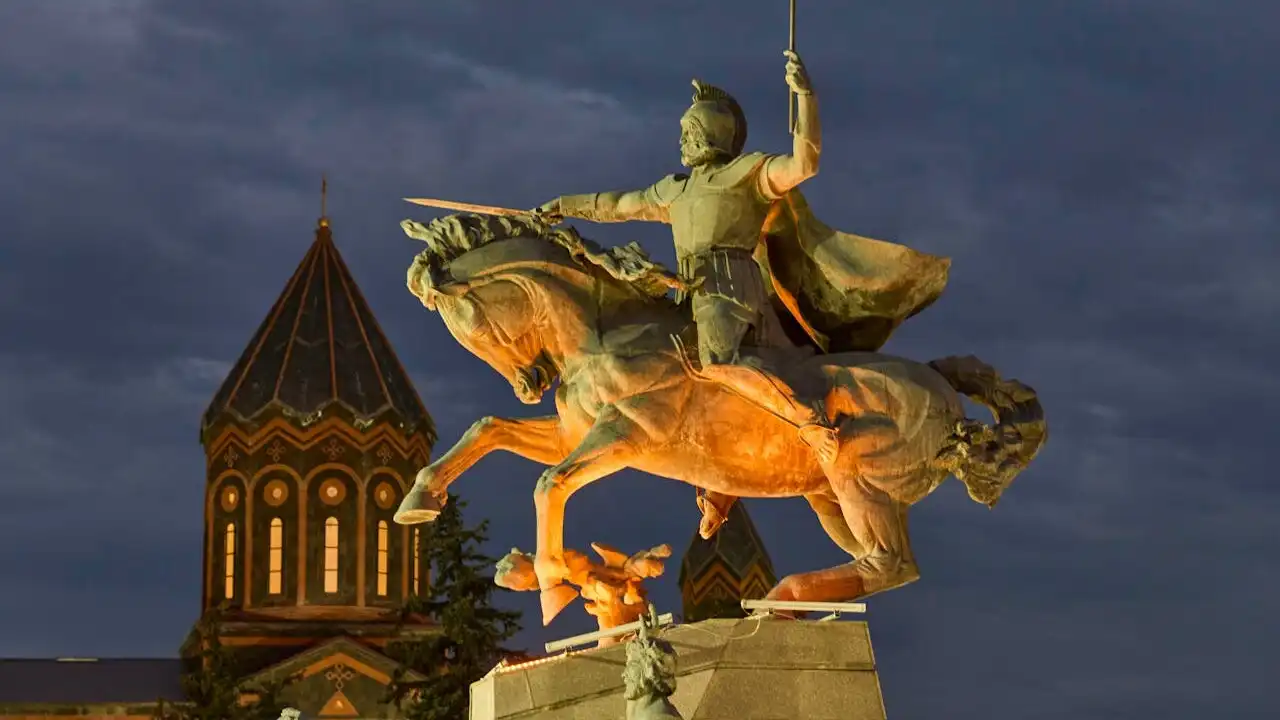 Essential Armenian Phrases For Experiencing The Local Culture