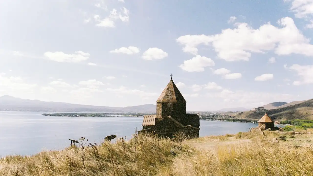 Eastern vs. Western Armenian: Which Dialect Is Best To Learn?